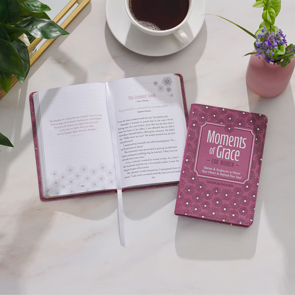 Moments of Grace for Women: Stories & Scriptures to Warm Your Heart & Refresh Your Soul