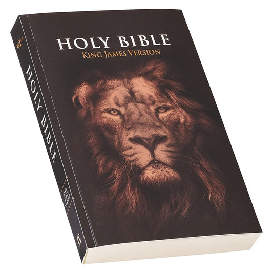 KJV Holy Bible, Outreach Bible - Softcover, King James Version, Lion (KJV Outreach Editions) cover image