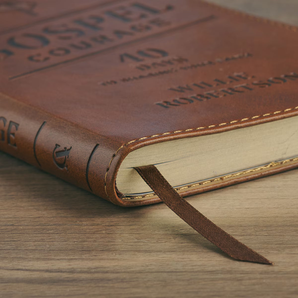 Gospel Courage: 40 Days to Sharing Your Faith